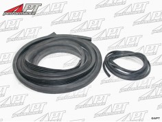 Rubber seal rear base hard top 2000 -  2600 Spider