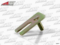 Sill rim end fixing plate 750 -  101 Giulietta Spider -  Ferrari