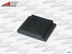 Rubber block for valve cover gasket Montreal