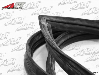 Front screen rubber seal 2600 SZ Zagato