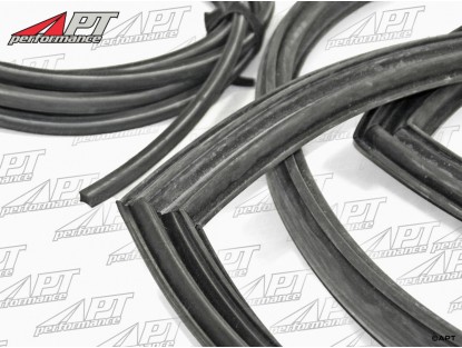 Front screen rubber seals Maserati 3500 GT 2. series