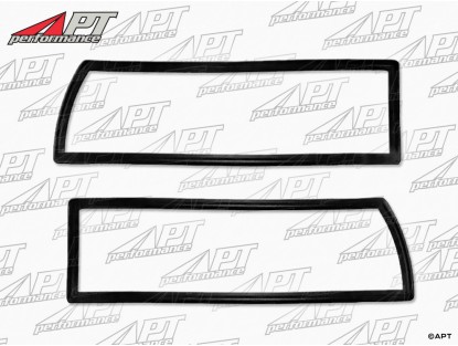 Set (2) Rubber seals rear light Spider 70-82