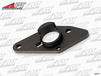 Fuel pump housing spacer on cylinder head 750 Giulietta